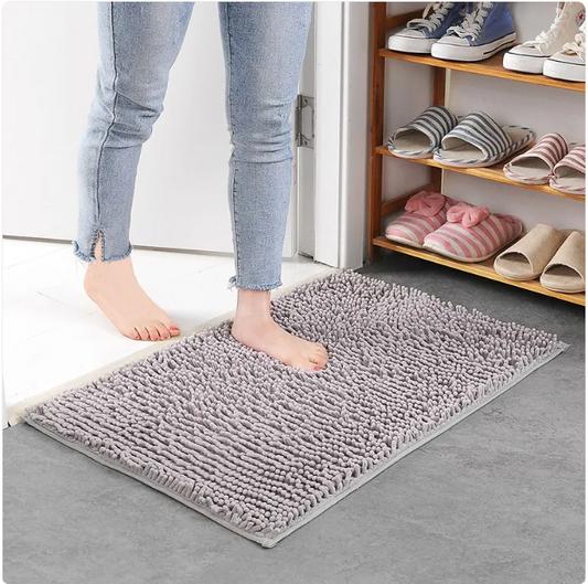 Chenille Floor Mat – Cozy & Absorbent for Home Spaces