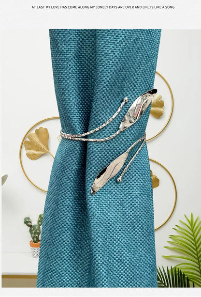 Elegant Dragonfly Curtain Holdback