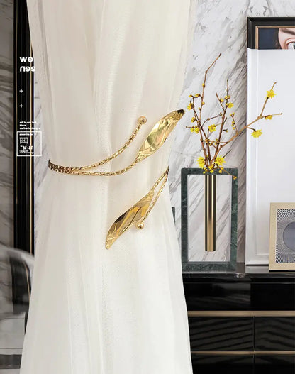 Elegant Dragonfly Curtain Holdback